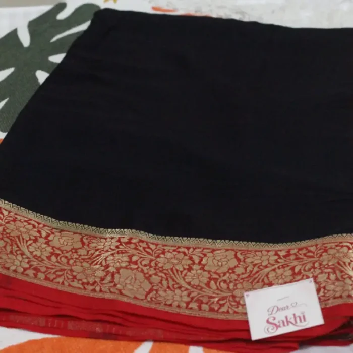 BLACK SAREE RED BORDERED ZARI